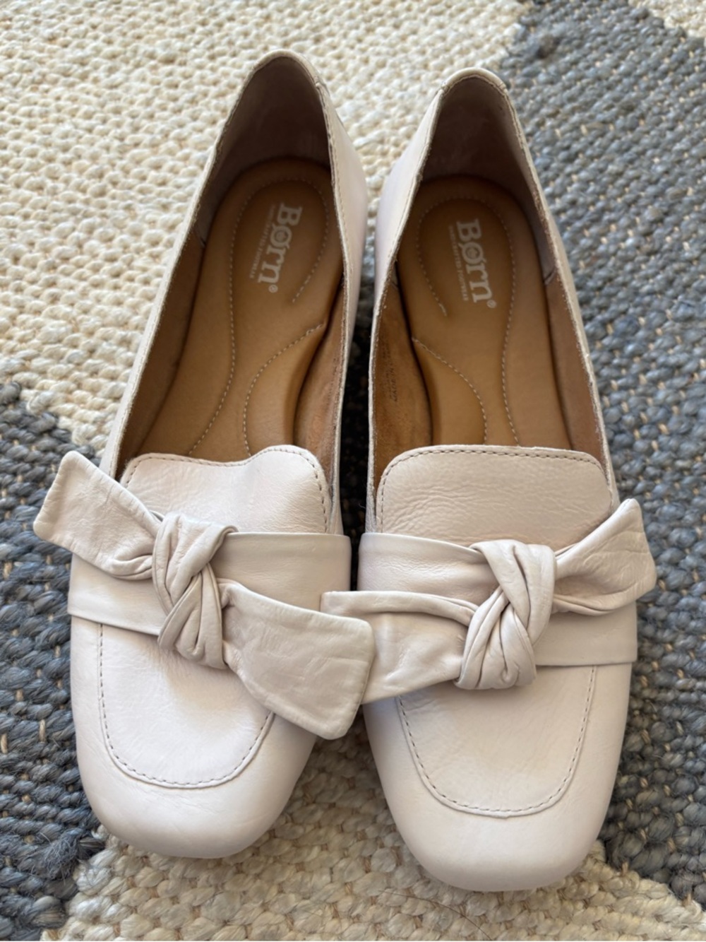 Bruno Magli Women’s Leather Knot Detail Loafers in Light Beige/cream